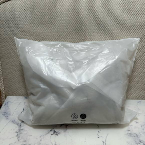 Thirty Years The Mini Drift Tote in Pebble - Picture 3 of 4